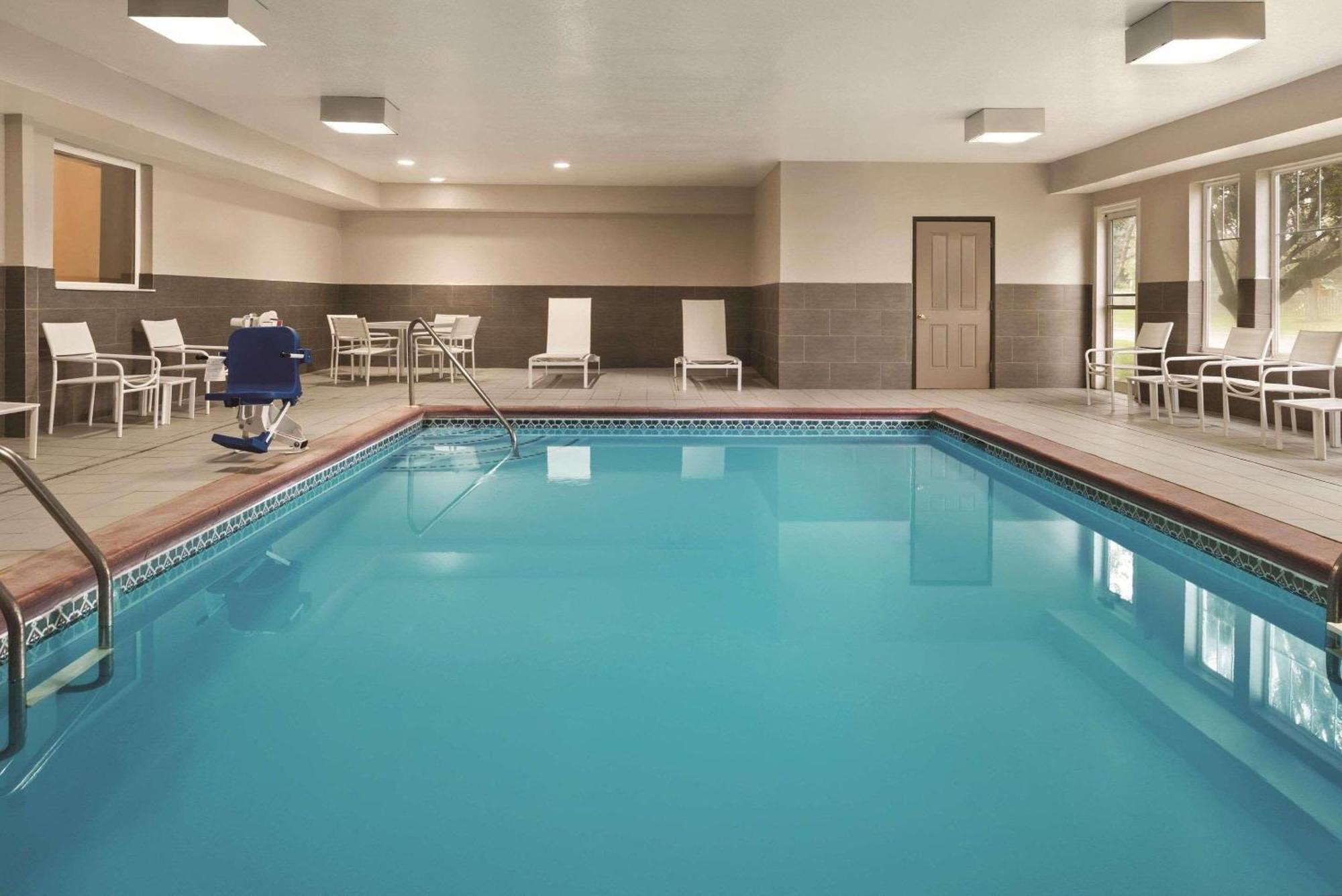 Country Inn & Suites By Radisson, Indianapolis South, In Exteriör bild